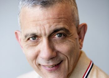 Ο «ΑΘΑΝΑΤΟΣ ΒΑΣΙΛΙΑΣ» ΒΡΥΧΑΤΑΙ ΞΑΝΑ