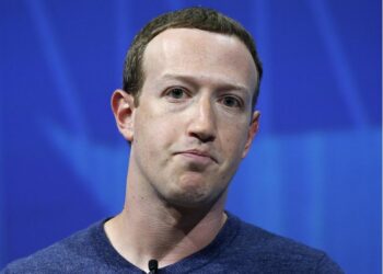 ΣΤΟ ΚΟΓΚΡΕΣΟ Ο ΖΟΥΚΕΡΜΠΕΡΓΚ ΓΙΑ ΤΟ FACEBOOK
