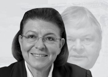 ΥΠΠΟ: ΕΔΩ ΤΟ ΦΩΣ, ΕΔΩ ΚΑΙ ΤΟ ΣΚΟΤΑΔΙ