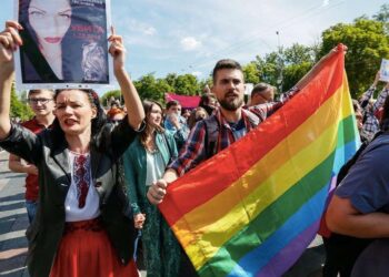 Επικηρυγμένο για τα Σκόπια το «Ουράνιο Τόξο»