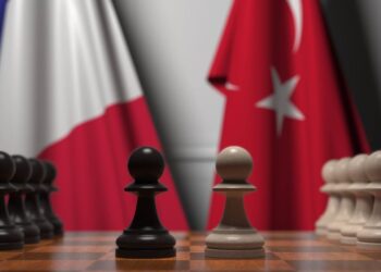 ΓΑΛΛΙΑ: Η ΠΡΩΤΟΚΑΘΕΔΡΙΑ ΣΤΗΝ ΕΥΡΩΠΗ ΠΕΡΝΑ ΑΠΟ ΤΗ ΣΥΓΚΡΟΥΣΗ ΜΕ ΤΗΝ ΤΟΥΡΚΙΑ