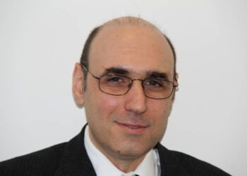 ΓΕΝΙΚΕΥΕΤΑΙ Η ΧΡΗΣΗ ΤΩΝ ΡΟΜΠΟΤ ΠΟΥ ΑΝΤΙΚΑΘΙΣΤΟΥΝ ΑΝΘΡΩΠΟΥΣ