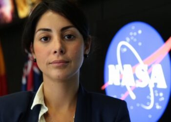 DIANA TRUJILLO: ΑΠΟ ΟΙΚΙΑΚΗ ΒΟΗΘΟΣ, ΜΕΛΟΣ ΤΗΣ NASA