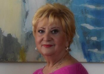 «Καίει ο ήλιος τα μεσάνυχτα;» Το νέο μυθιστόρημα της Πολύμνιας Κοσσόρα από τις Εκδόσεις Ωκεανός