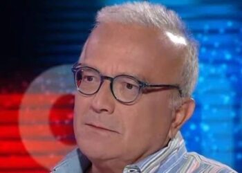 ΝΑ ΚΡΑΤΗΣΟΥΝ ΟΙ ΧΟΡΟΙ: ΓΙΑΤΙ ΤΟ VIDEO CLIP ΓΙΑ ΤΑ 200 ΧΡΟΝΙΑ ΤΟΥ 1821 ΔΕΝ ΜΠΟΡΕΙ ΝΑ ΣΥΓΚΡΙΘΕΙ ΜΕ ΑΥΤΟ ΤΗΣ ΕΝΑΡΞΗΣ ΤΩΝ ΟΛΥΜΠΙΑΚΩΝ ΑΓΩΝΩΝ ΤΟ 2004