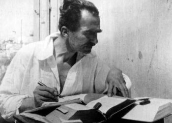ΝΙΚΟΣ ΚΑΖΑΝΤΖΑΚΗΣ «ΜΙΑ ΑΣΤΡΑΠΗ Η ΖΩΗ ΜΑΣ… ΜΑ ΠΡΟΛΑΒΑΙΝΟΥΜΕ!»