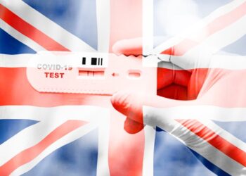 ΔΙΧΑΖΟΥΝ ΚΑΙ ΣΤΗ ΒΡΕΤΑΝΙΑ ΤΑ SELF-TESTS