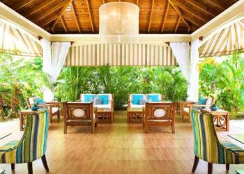 Sandy Haven Resort: Τα γαλαζοπράσινα νερά της Καραϊβικής στα… πόδια σας