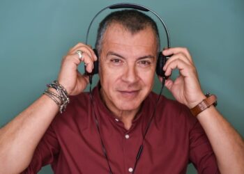 «ΕΛΛΑΔΑ, Η ΧΩΡΑ ΤΗΣ ΕΞΑΠΑΤΗΣΗΣ»