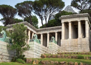ΤΩΝ ΕΛΛΗΝΩΝ ΟΙ ΚΟΙΝΟΤΗΤΕΣ: ΝΟΤΙΑ ΑΦΡΙΚΗ